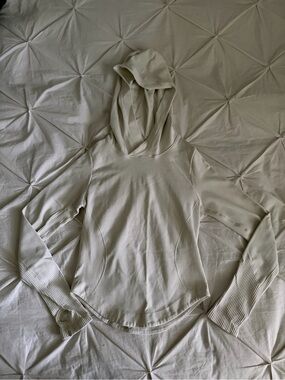 Women’s Lightweight Cream Hoodie Top
